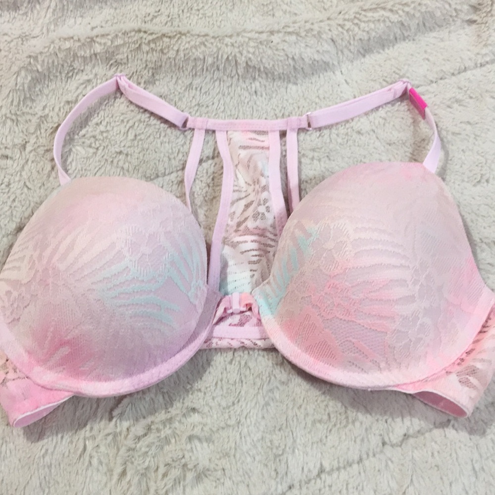 Victoria’s Secret Pink tropical bra 34c front clos